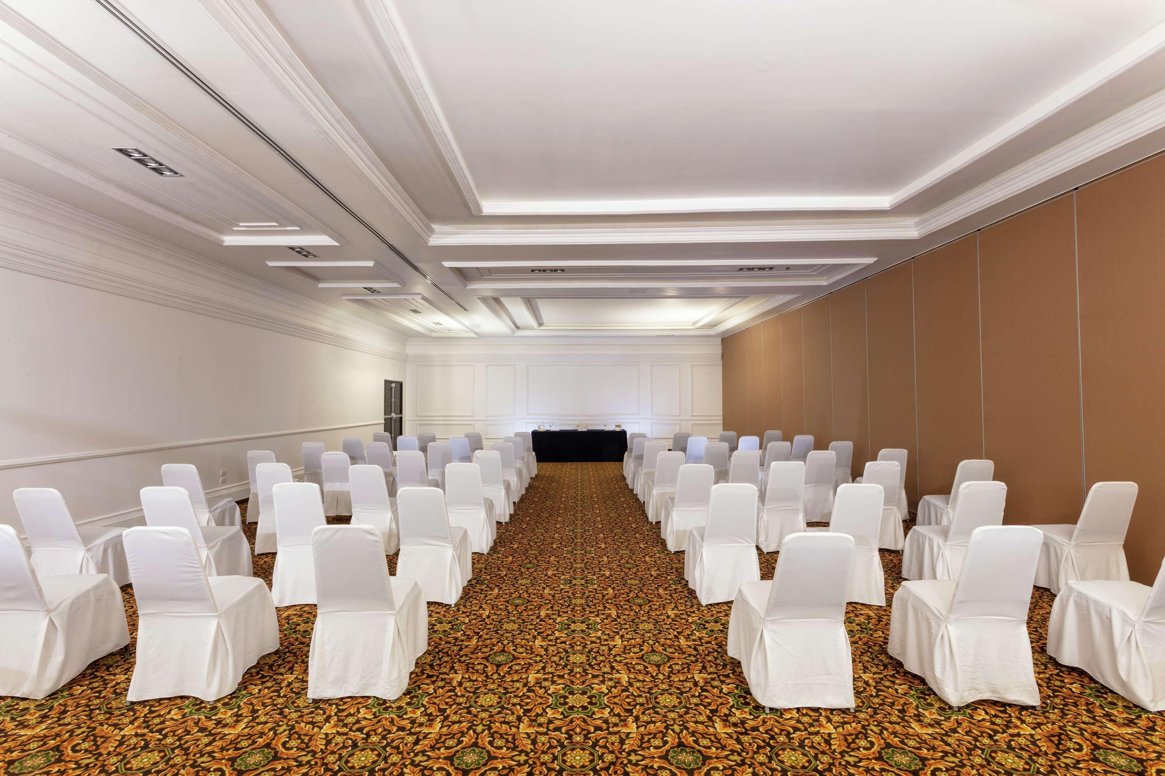 Hotel Doubletree By Hilton Toluca Exteriér fotografie