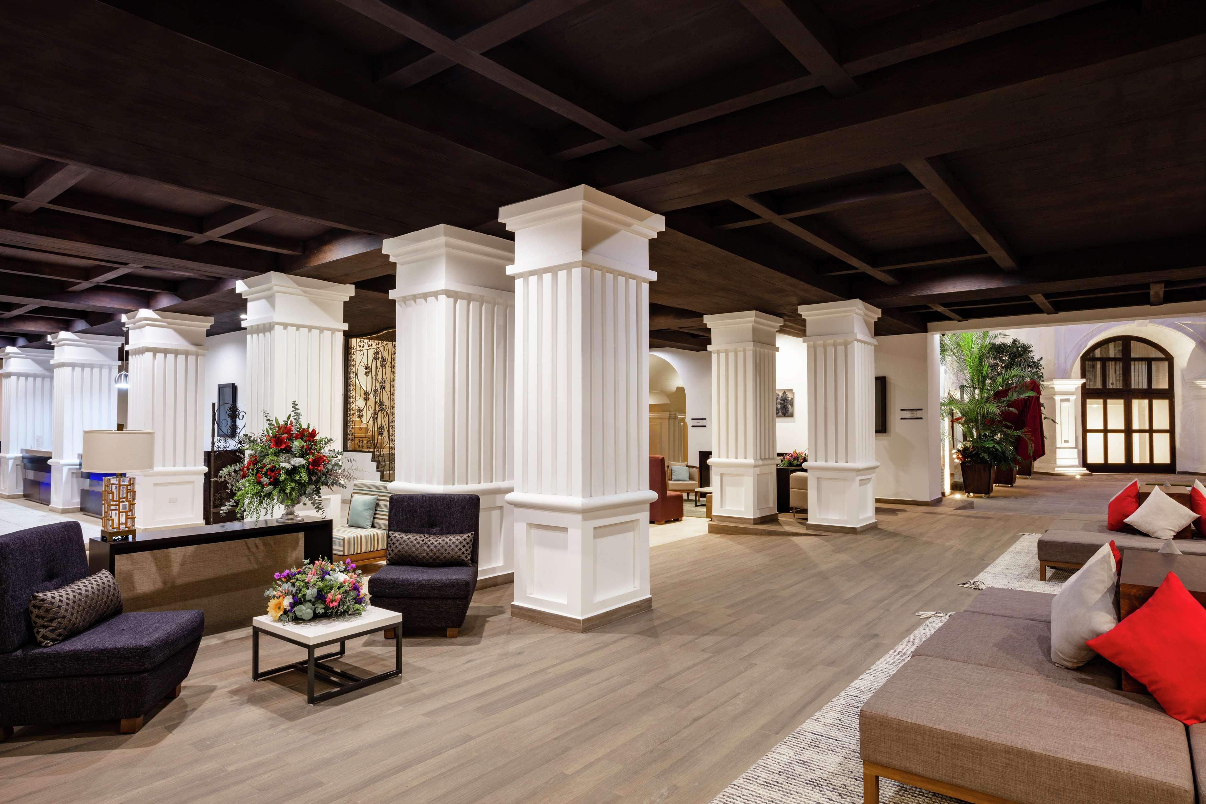 Hotel Doubletree By Hilton Toluca Exteriér fotografie