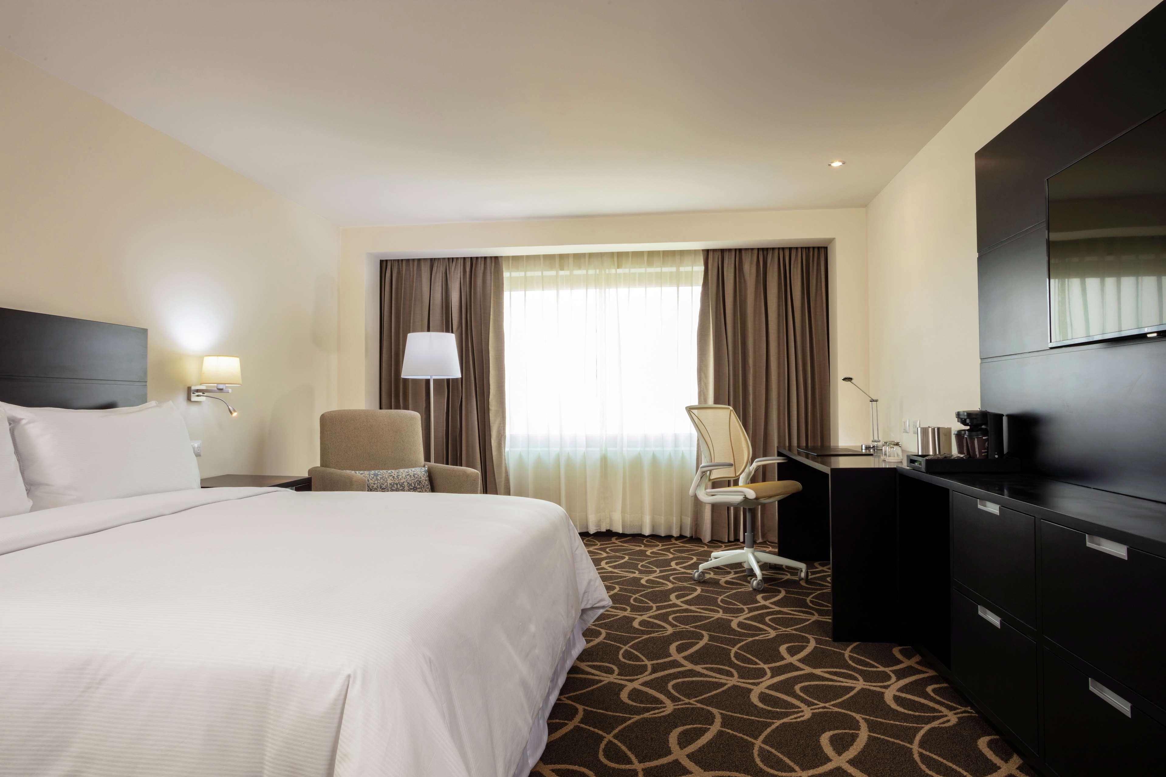 Hotel Doubletree By Hilton Toluca Exteriér fotografie