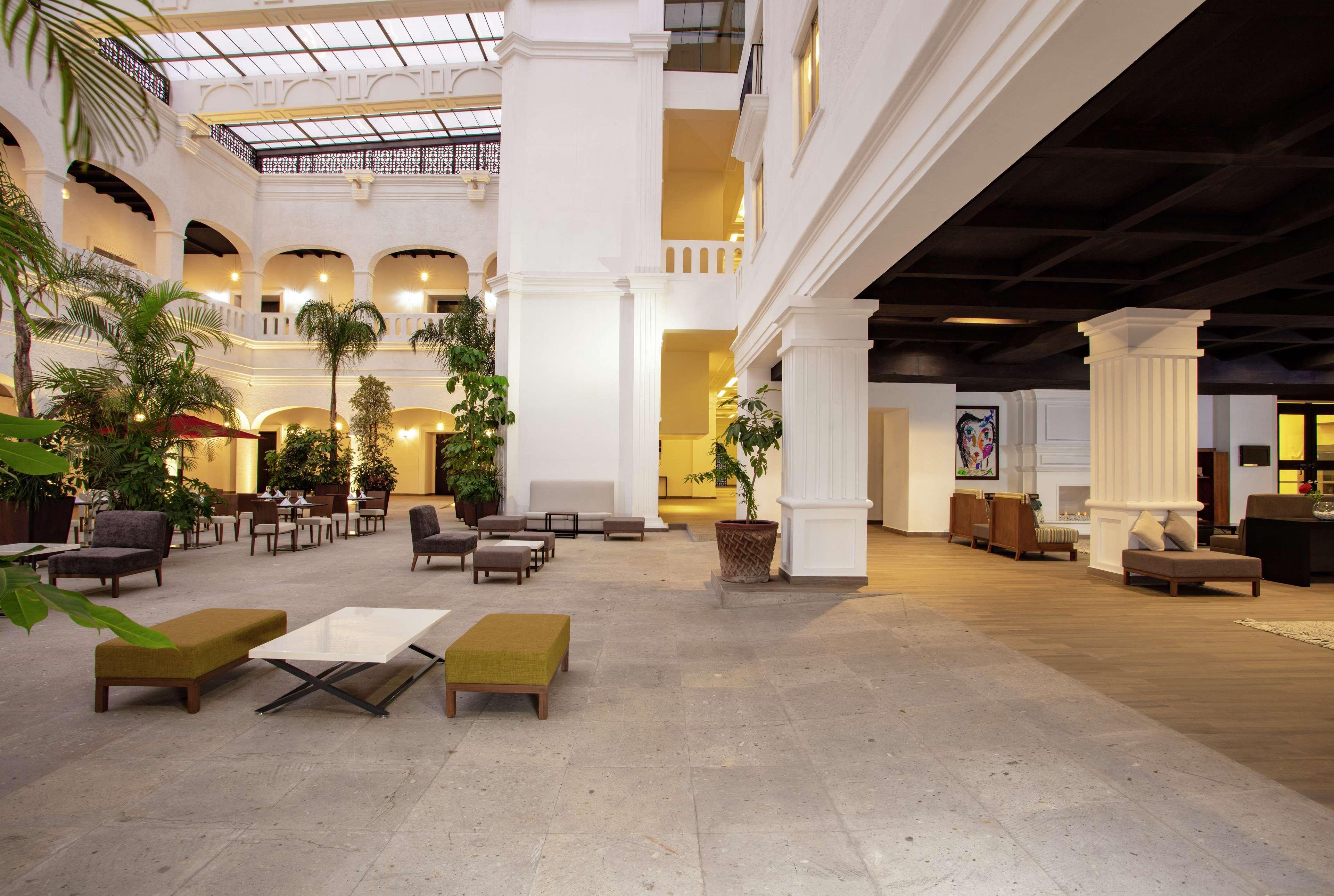 Hotel Doubletree By Hilton Toluca Exteriér fotografie