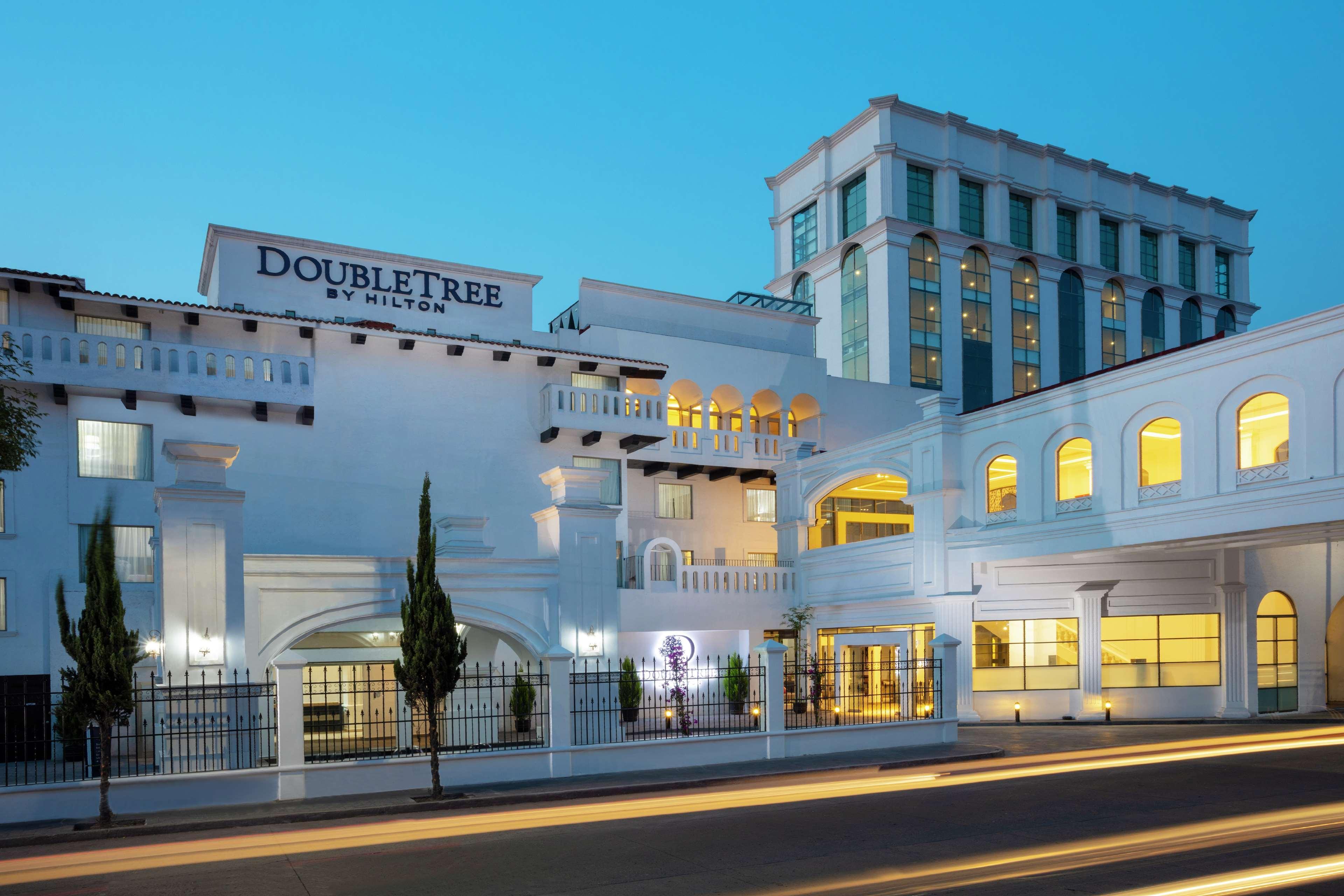 Hotel Doubletree By Hilton Toluca Exteriér fotografie