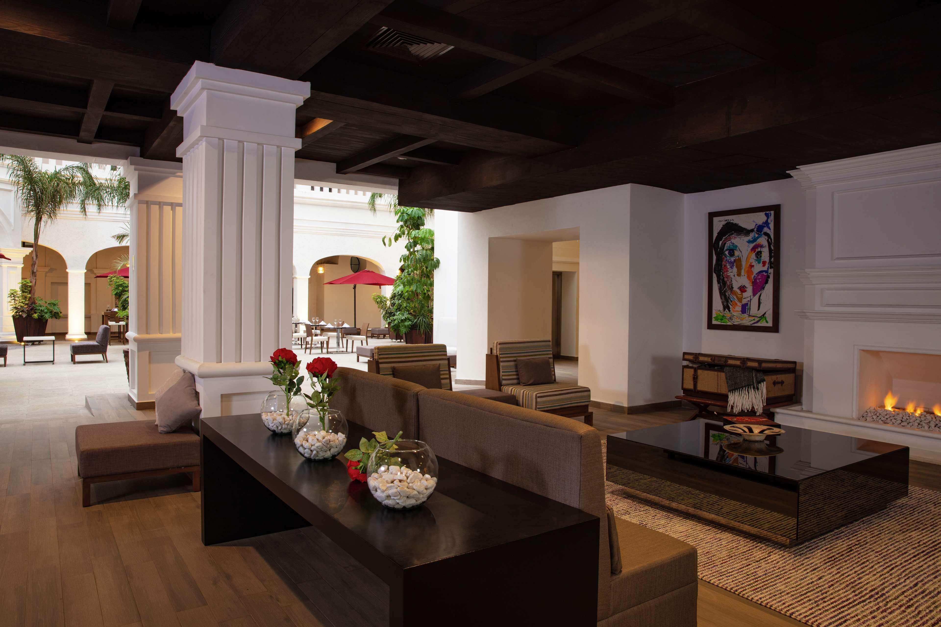 Hotel Doubletree By Hilton Toluca Exteriér fotografie