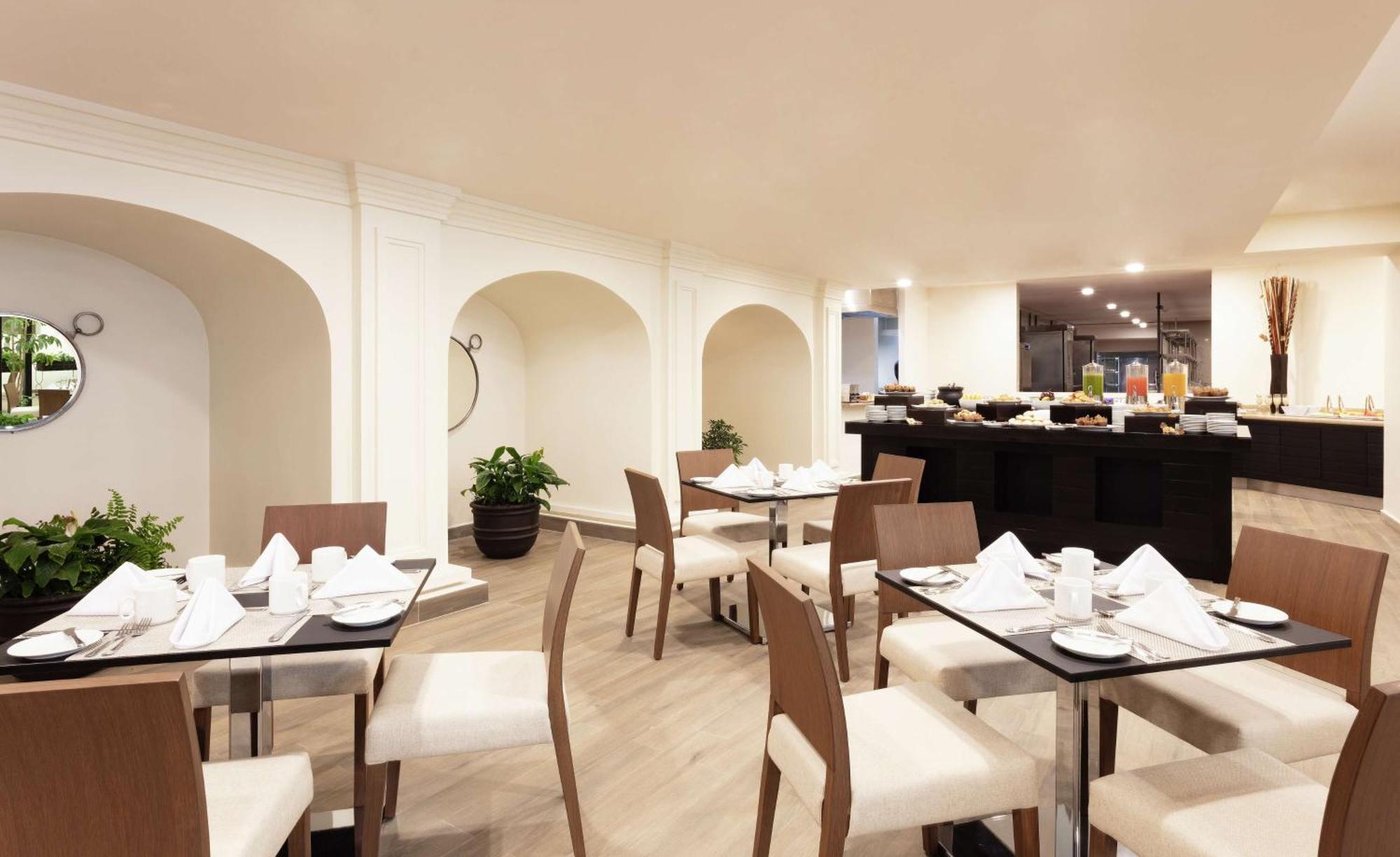 Hotel Doubletree By Hilton Toluca Exteriér fotografie